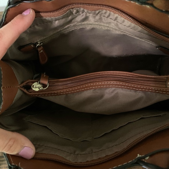 London Fog Bag - Picture 3 of 5